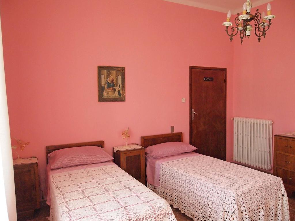 Casa Maria Διαμέρισμα Σαν Μπενεντέτο ντελ Τρόντο Εξωτερικό φωτογραφία